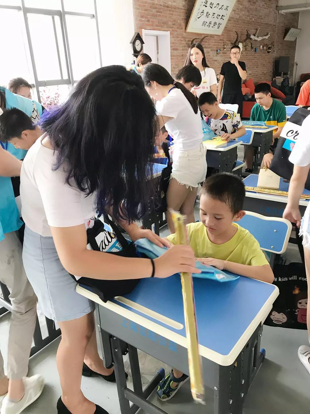 宫七SPA公益活动